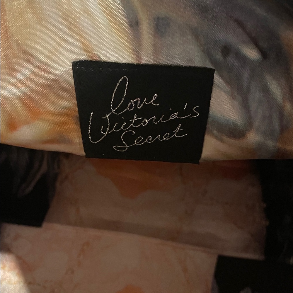 Victorias Secret “Angel” bag - Picture 2 of 4